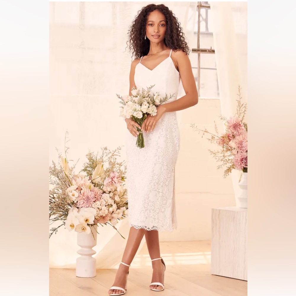 Lulu’s White Lace Midi Dress